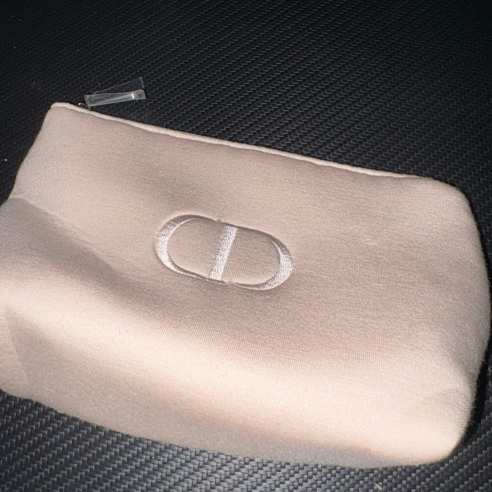 Dior Cream Cosmetic Bag Sleek Minimalist Design - Picture 2 of 2